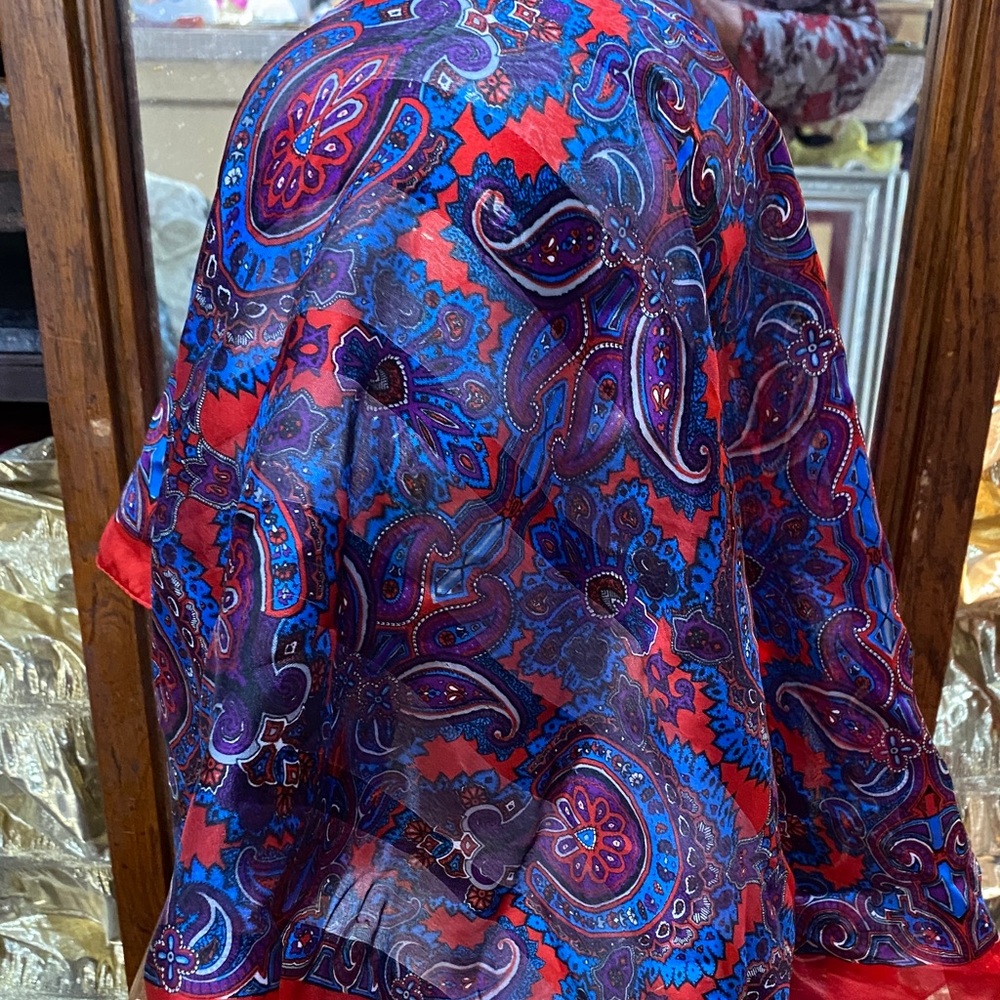 Vibrant Paisley Scarf or Wrap in Red, Blue & Purple 31 x 34 - Picture 2 of 3